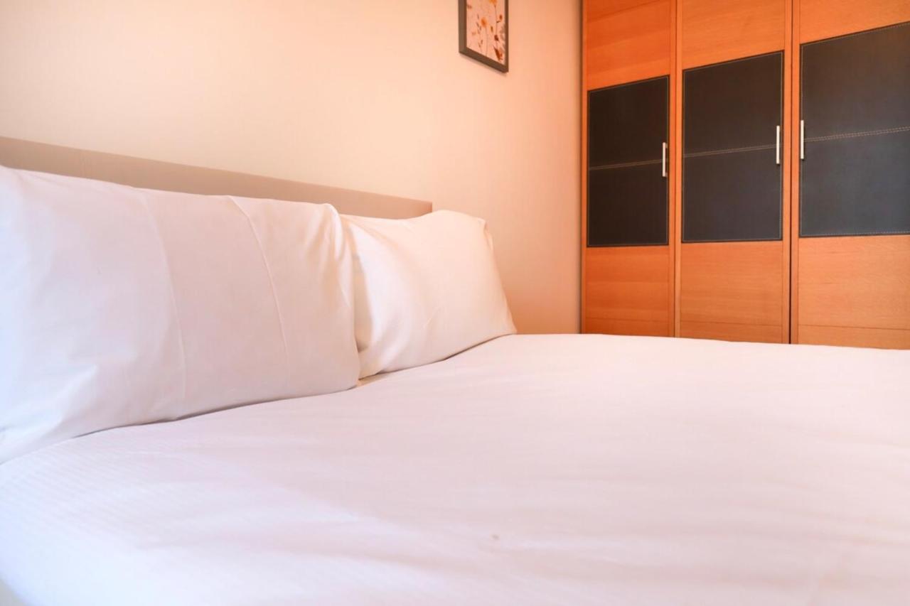 Beautiful 2 Bedroom Property In Borough Лондон Экстерьер фото